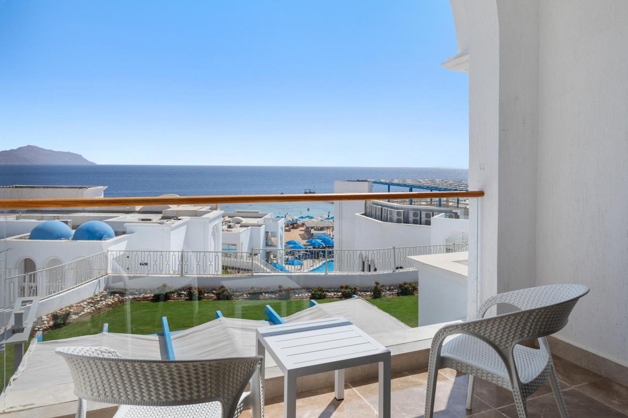 Camera Familiare con Vista Mare